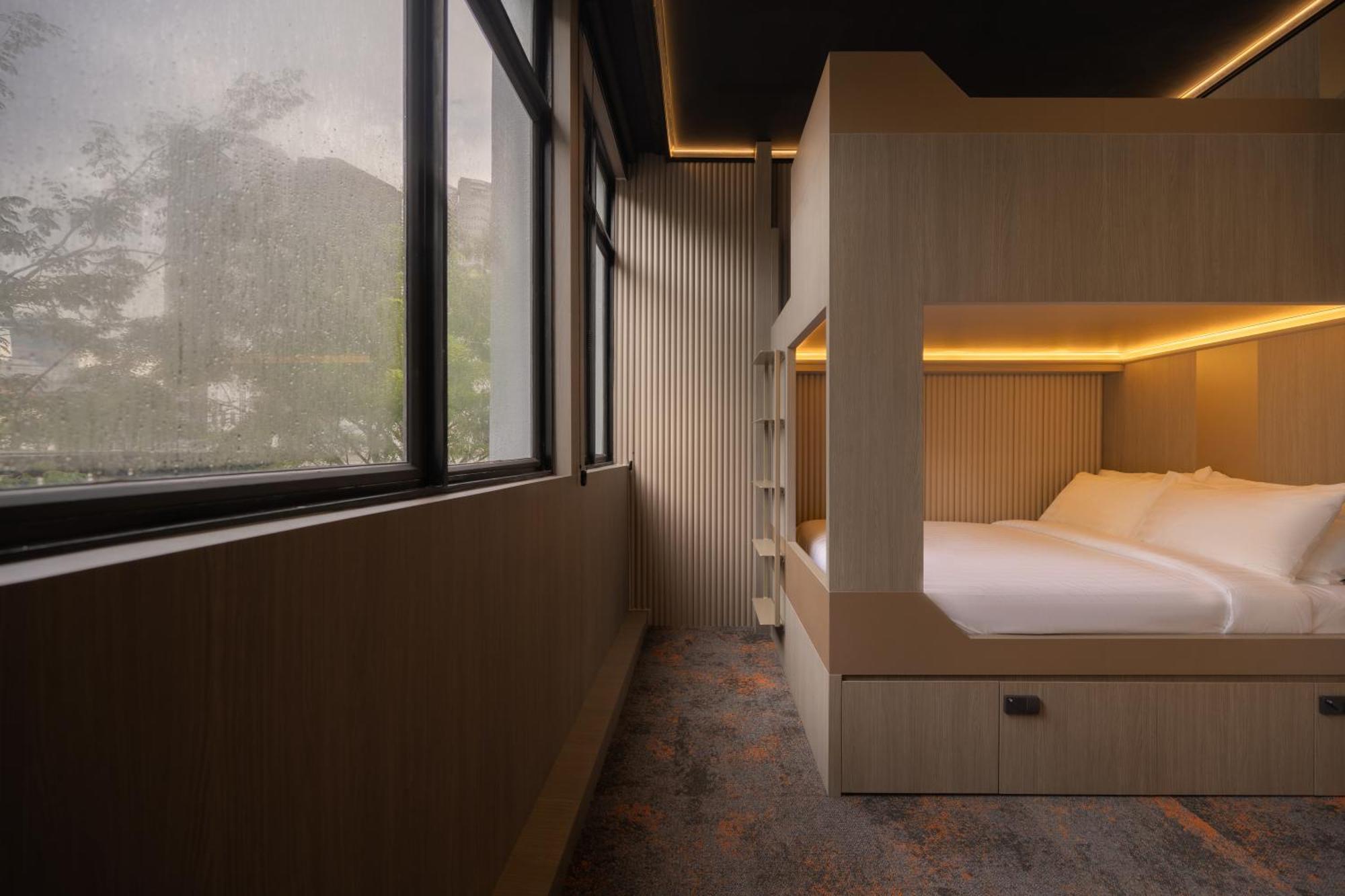 Cube Social Boutique Capsule Hotel At Boat Quay Singapura Luaran gambar