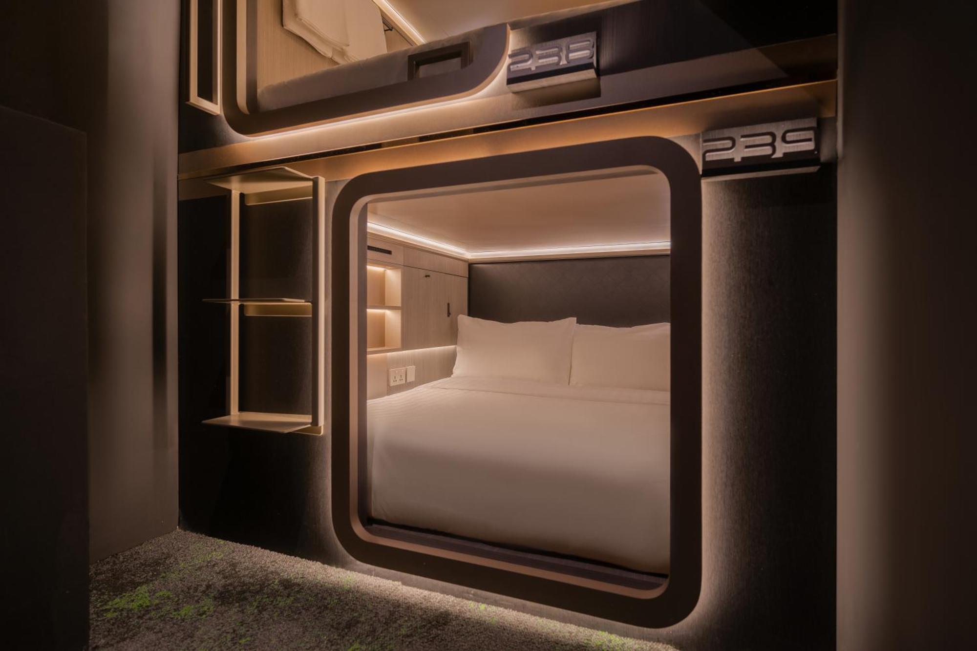 Cube Social Boutique Capsule Hotel At Boat Quay Singapura Luaran gambar